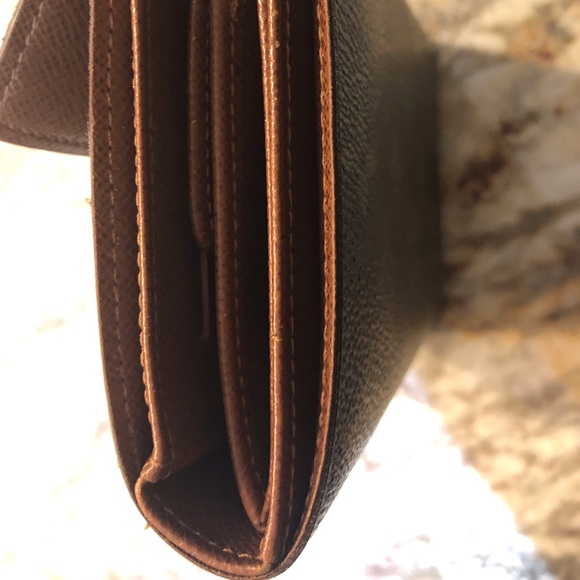 Authentic LV Monogram Wallet - Picture 13 of 13